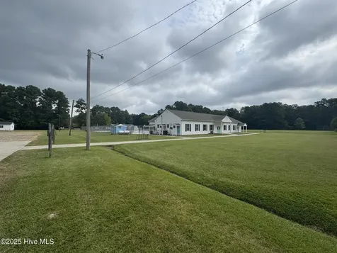 53 Teak Street Hertford NC 27944