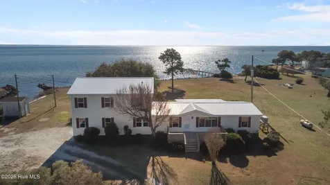 630 Seashore Drive Atlantic NC 28511