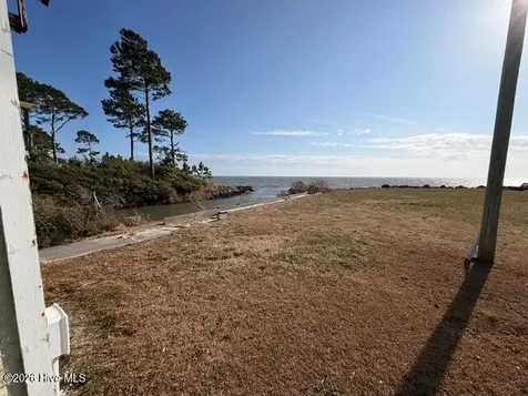 630 Seashore Drive Atlantic NC 28511