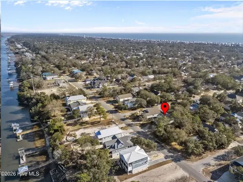 305 E Yacht Drive Oak Island NC 28465