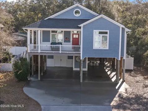 305 E Yacht Drive Oak Island NC 28465