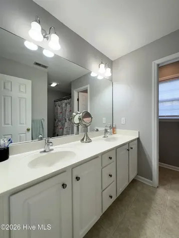 100 Kenmore Court New Bern NC 28560