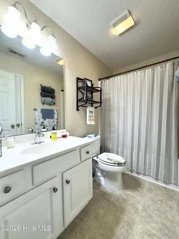 100 Kenmore Court New Bern NC 28560
