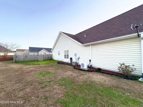 100 Kenmore Court New Bern NC 28560