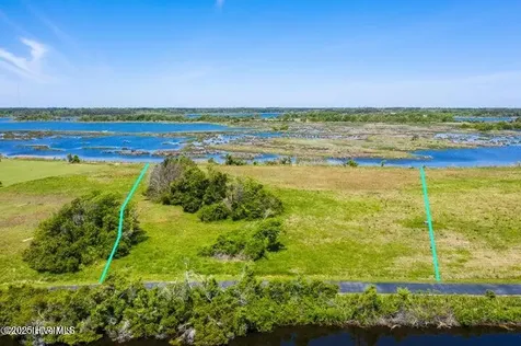 23 Hunter Heath Drive North Topsail Beach NC 28460