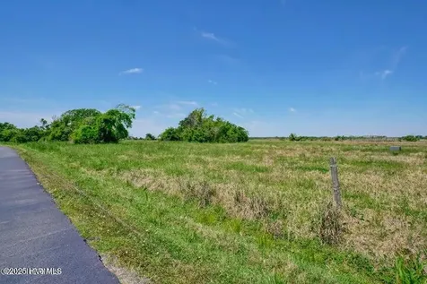 23 Hunter Heath Drive North Topsail Beach NC 28460