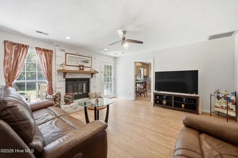 103 King Arthur Road Greenville NC 27858