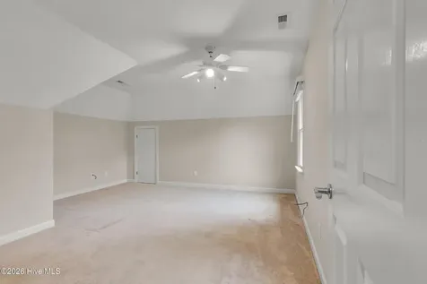 611 Creekwood Drive Trent Woods NC 28562