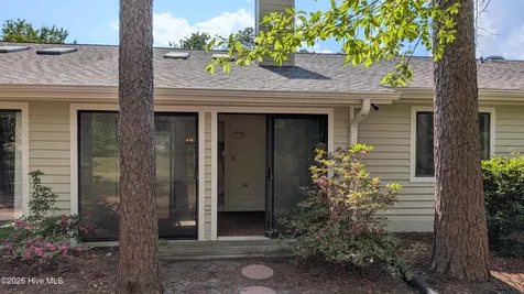 221 Inland Greens Circle Wilmington NC 28405