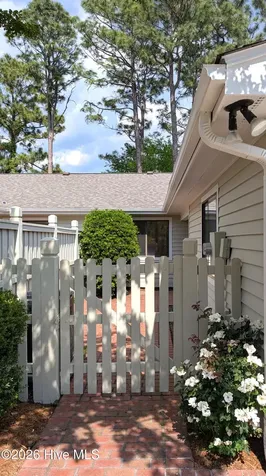 221 Inland Greens Circle Wilmington NC 28405