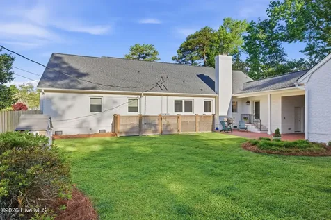 1925 Hawthorne Road Wilmington NC 28403