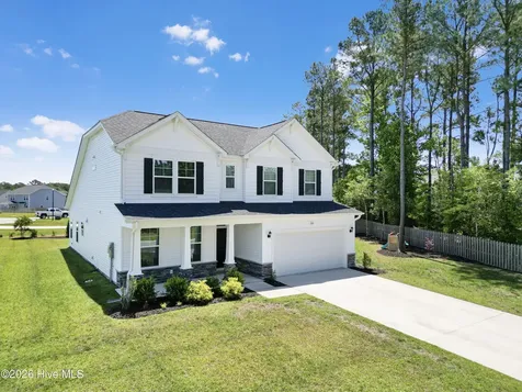 202 E Red Head Circle Sneads Ferry NC 28460
