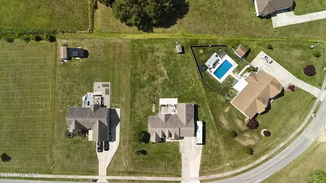 118 Creekside Drive Moyock NC 27958