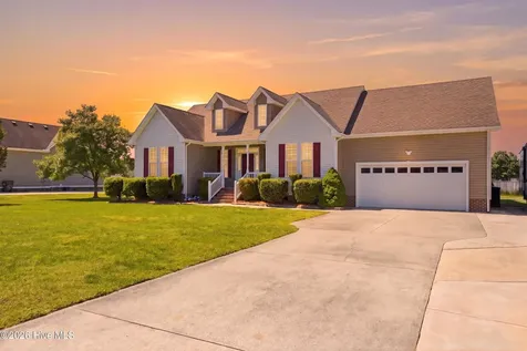 118 Creekside Drive Moyock NC 27958
