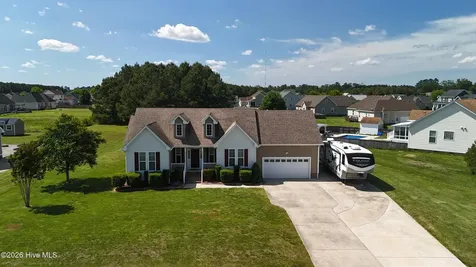 118 Creekside Drive Moyock NC 27958