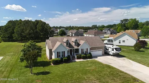 118 Creekside Drive Moyock NC 27958