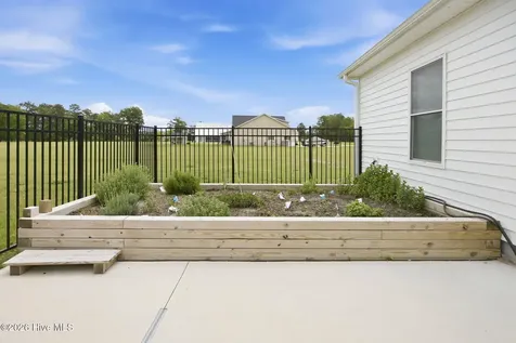 139 Bridgewater Drive S Bath NC 27808