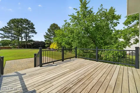 109 Lockfield Drive Clayton NC 27520
