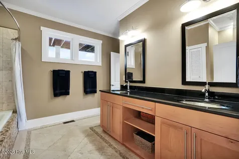 531 E Seaview Road Wilmington NC 28409
