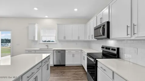 1141 Shoreline Drive Vass NC 28394