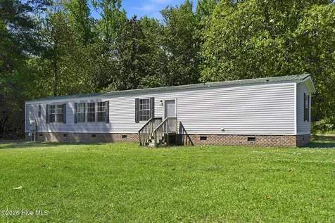 407 Croom Street Magnolia NC 28453