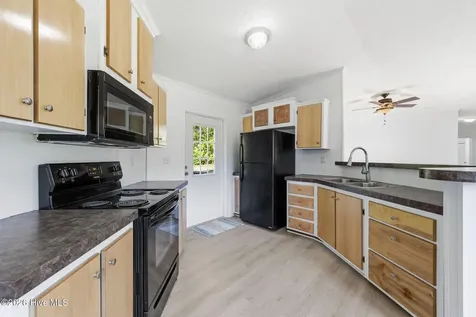 407 Croom Street Magnolia NC 28453