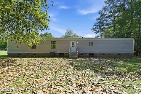 407 Croom Street Magnolia NC 28453