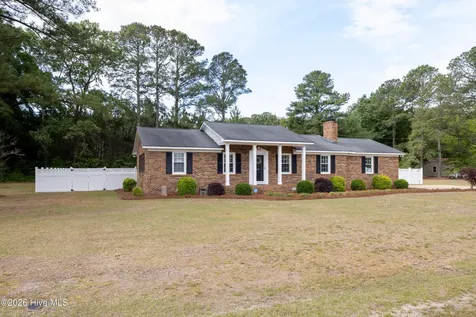 309 W Turlington Street Salemburg NC 28385