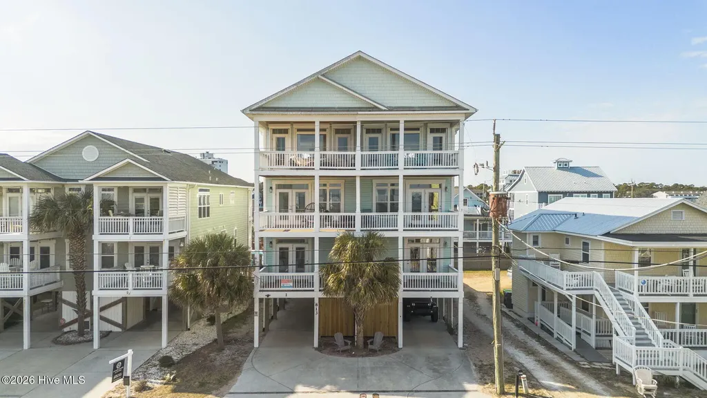 813 Carolina Beach Avenue N Carolina Beach NC 28428