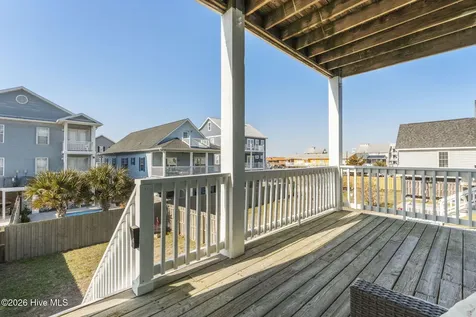 813 Carolina Beach Avenue N Carolina Beach NC 28428