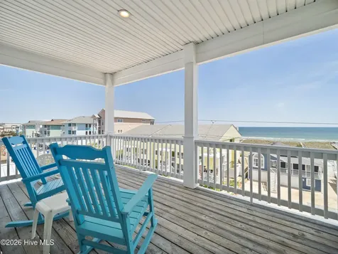 813 Carolina Beach Avenue N Carolina Beach NC 28428