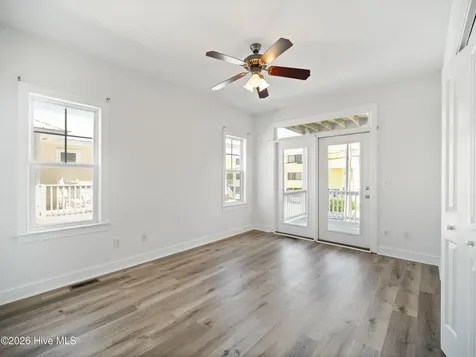 813 Carolina Beach Avenue N Carolina Beach NC 28428
