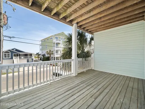 813 Carolina Beach Avenue N Carolina Beach NC 28428