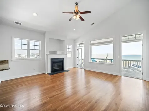 813 Carolina Beach Avenue N Carolina Beach NC 28428