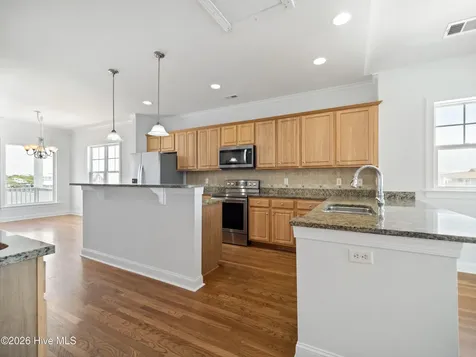 813 Carolina Beach Avenue N Carolina Beach NC 28428
