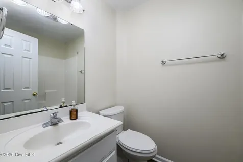 228 Forest Park Drive New Bern NC 28562