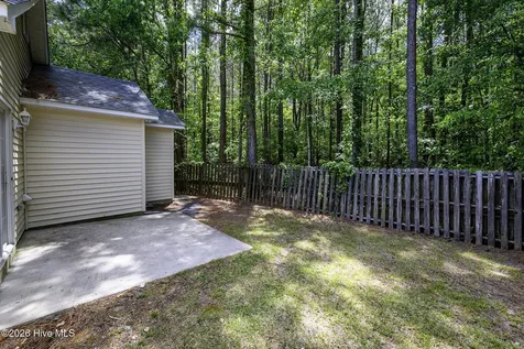 228 Forest Park Drive New Bern NC 28562