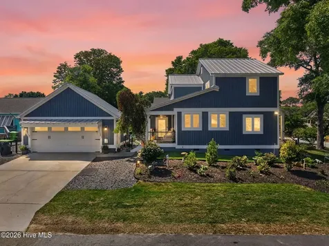 3505 E Yacht Drive Oak Island NC 28465