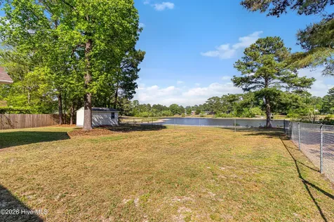 2328 N Lakeview Drive Newport NC 28570