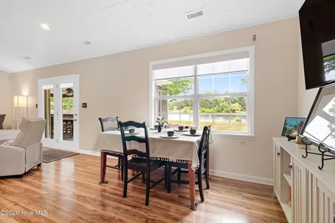 2328 N Lakeview Drive Newport NC 28570