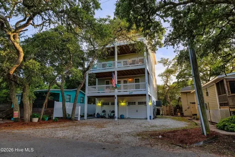 117 Beachwood Drive Surf City NC 28445