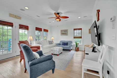 117 Beachwood Drive Surf City NC 28445