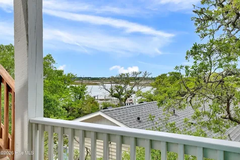 117 Beachwood Drive Surf City NC 28445