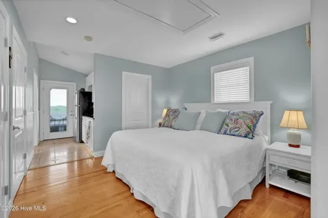 117 Beachwood Drive Surf City NC 28445