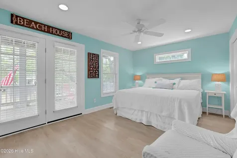117 Beachwood Drive Surf City NC 28445