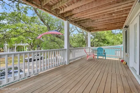 117 Beachwood Drive Surf City NC 28445