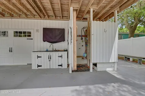 117 Beachwood Drive Surf City NC 28445