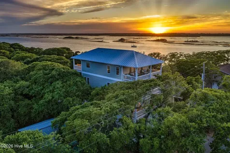 117 Beachwood Drive Surf City NC 28445
