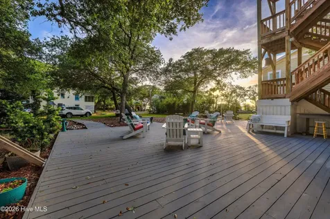 117 Beachwood Drive Surf City NC 28445