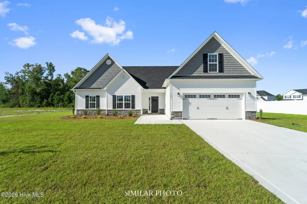 623 Blue Falcon Court Jacksonville NC 28546